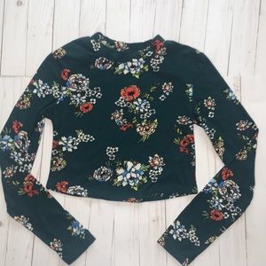 Rue21 Long Sleeve Belly Shirt